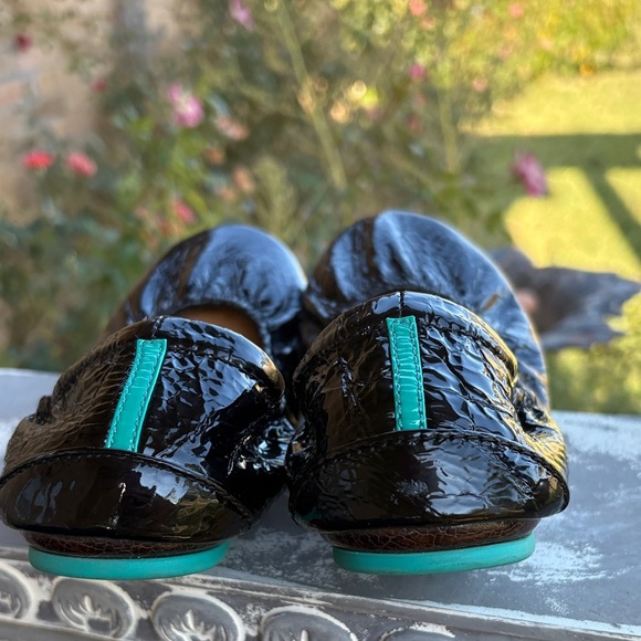 Tieks Shiny Black Ballet Flats - Picture 4 of 8